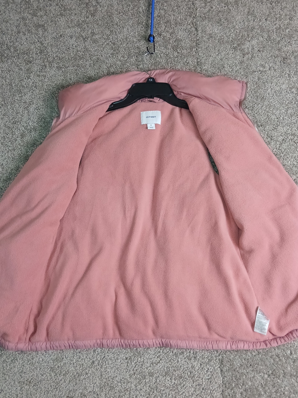 Old Navy Puffer Vest Womens Size M Pink Fleece Lined Full Zip Snap Pockets - Picture 6 of 10